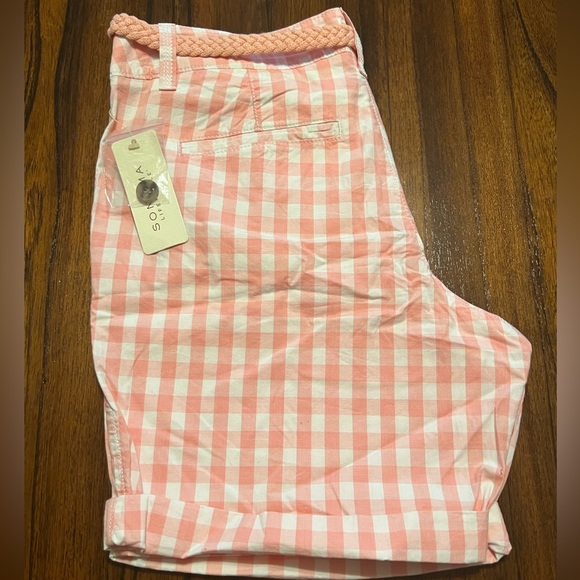 Sonoma Life & Style - Picture 3 of 3